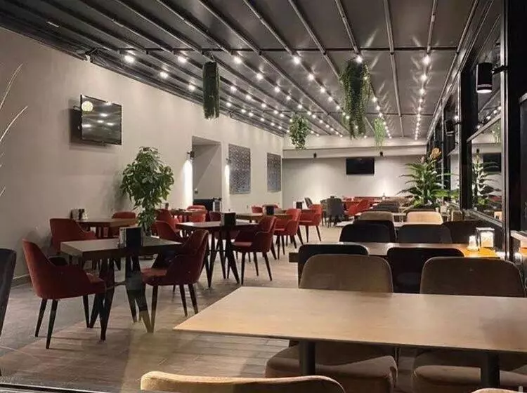 Hotel Voice