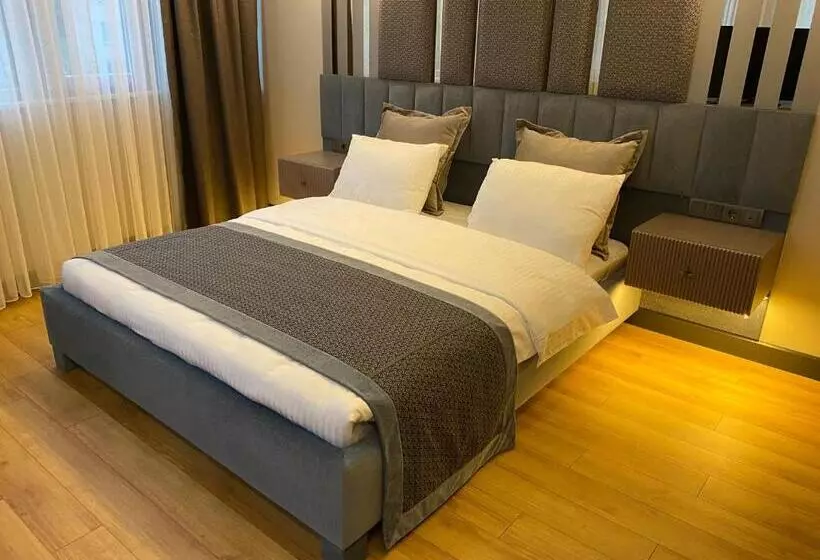 Hotel Voice