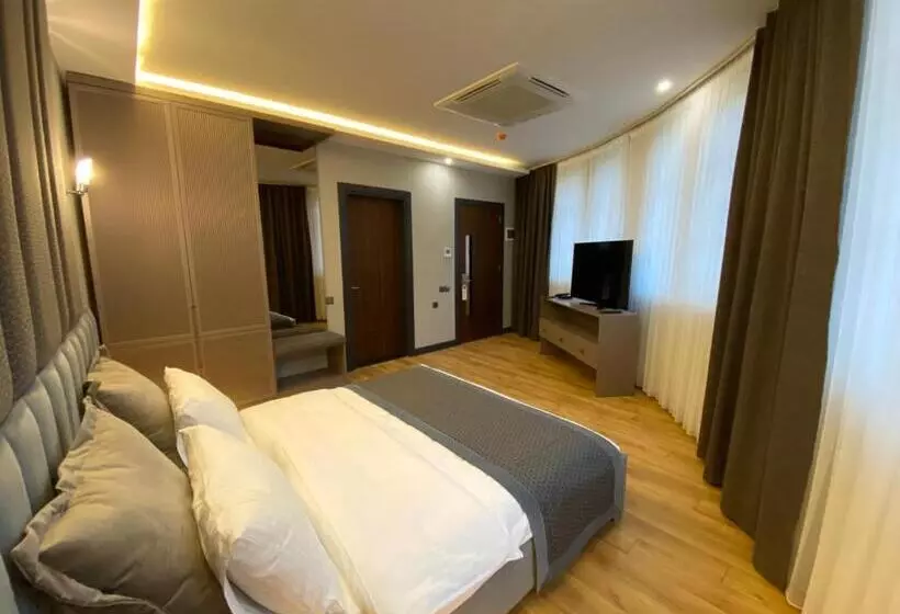 Hotel Voice