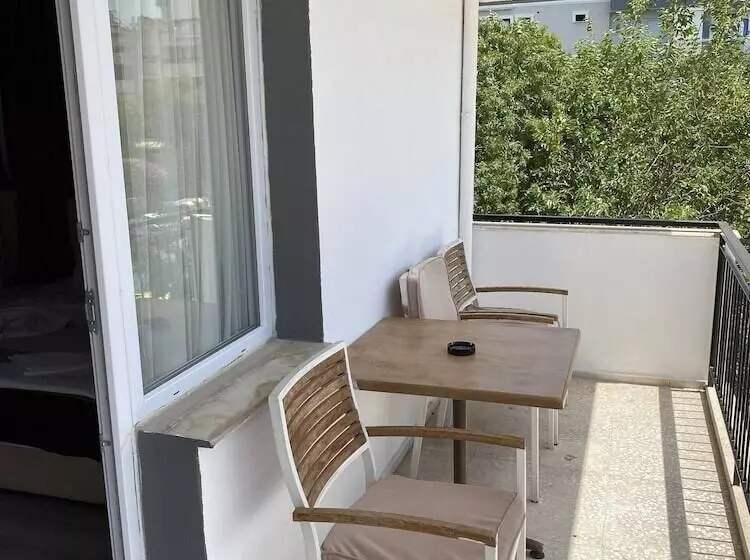 Aamiaismajoitus (B&B) Karya