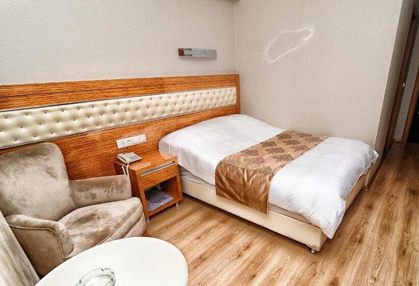 住宿加早餐  Serenti Pamuk