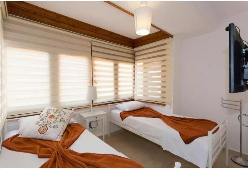 Hotel Ayka