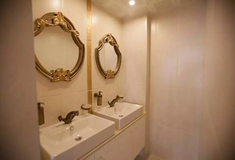 Hotel Aysima