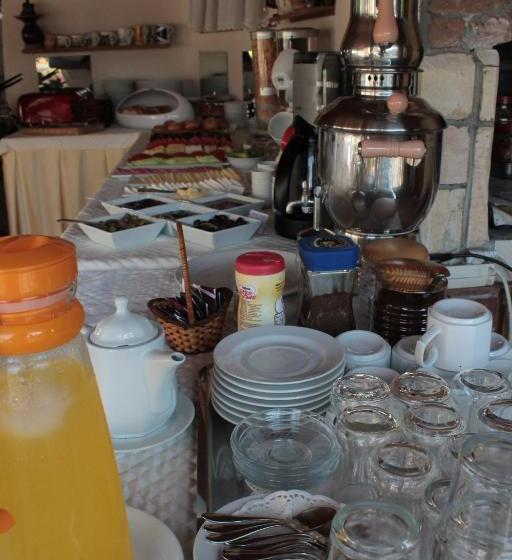 Hotel Crescent Hasirci