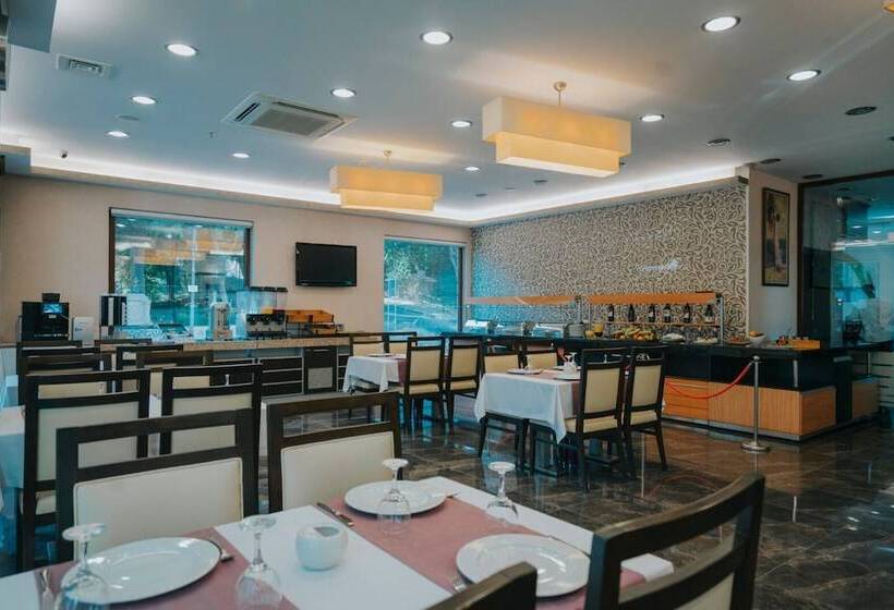 酒店 Ener Old Castle Resort