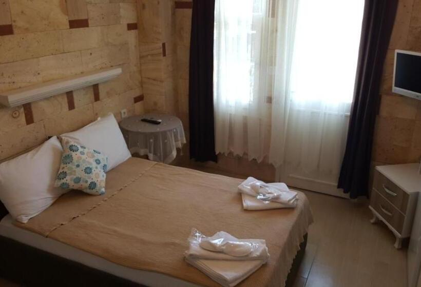 Отель Foca Ensar