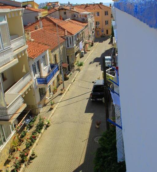 Отель Foca Ensar