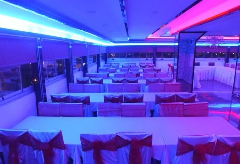 בית מלון כפרי Grand Onur