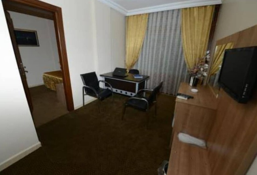 בית מלון כפרי Grand Onur