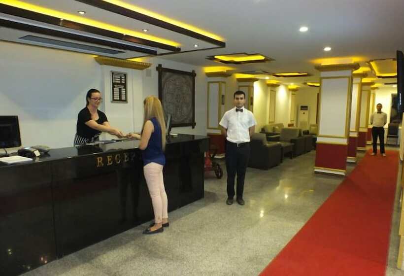 בית מלון כפרי Grand Onur