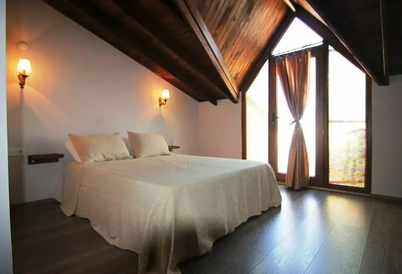 Hotelli Karaburun Konak