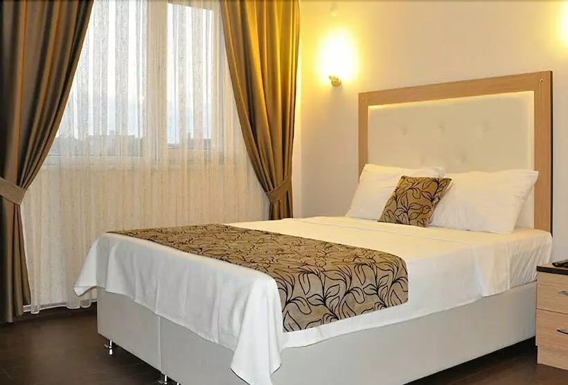 ホテル Pasha Suites