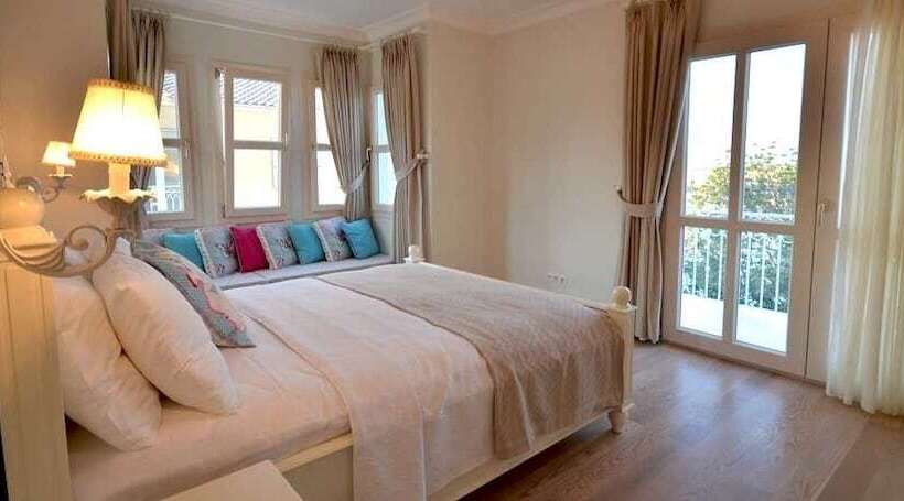 Hotel Port Villa Deniz