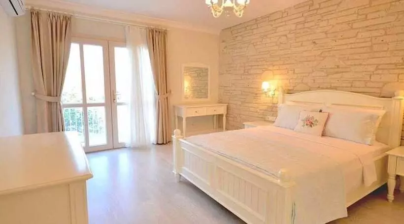 ホテル Port Villa Deniz