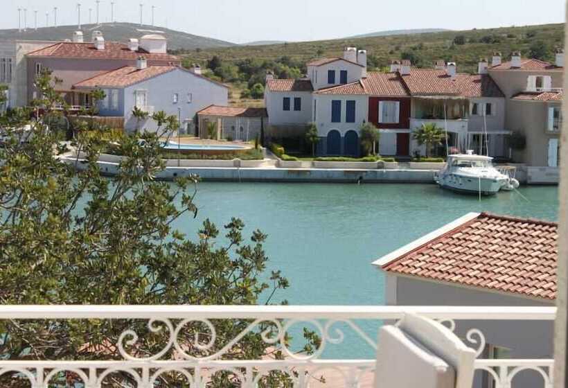 Hotel Port Villa Deniz