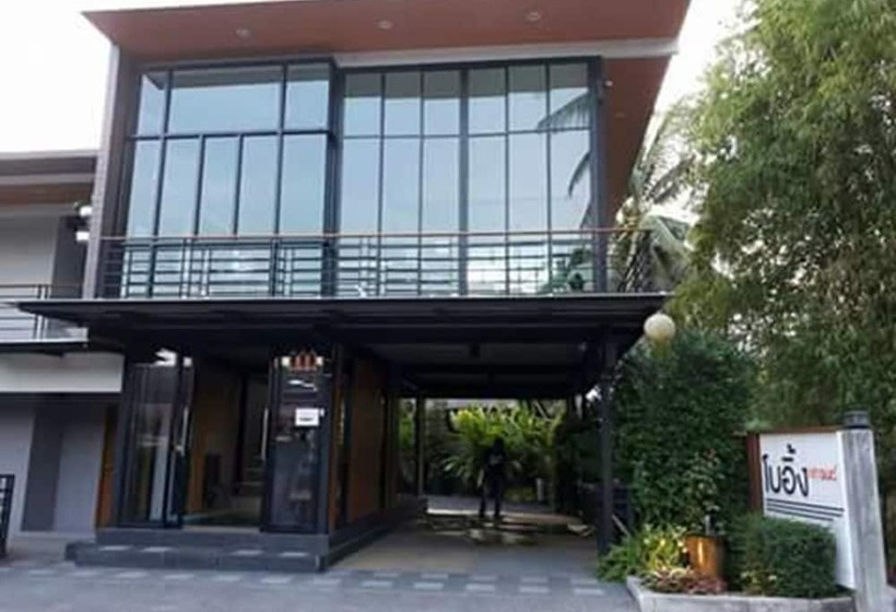 هاستل Boeing Grand