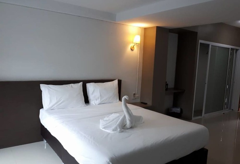 هاستل Boeing Grand