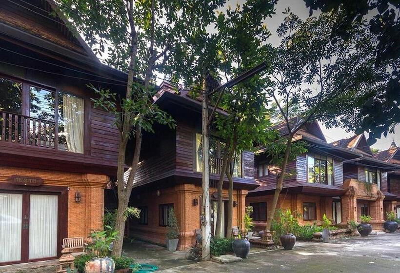 Baan Tawai Lanna Resort