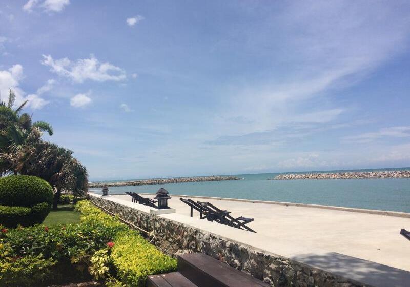 Chomtalay Resort Hadchao Samran