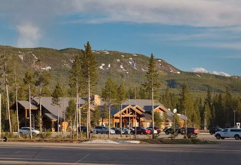 ホテル Headwaters Lodge & Cabins At Flagg Ranch