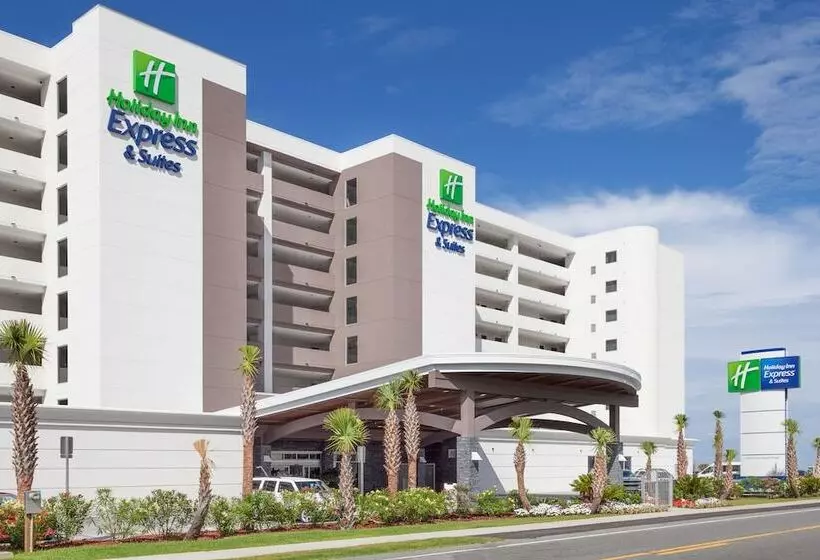 هتل Holiday Inn Express & Suites Panama City Beach Beachfront, An Ihg