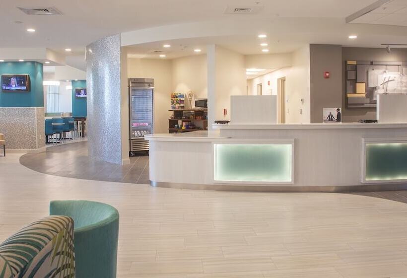 בית מלון כפרי Holiday Inn Express & Suites Panama City Beach Beachfront, An Ihg