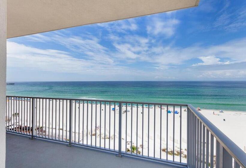 בית מלון כפרי Holiday Inn Express & Suites Panama City Beach Beachfront, An Ihg