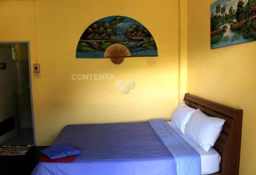 فندق Island Lodge