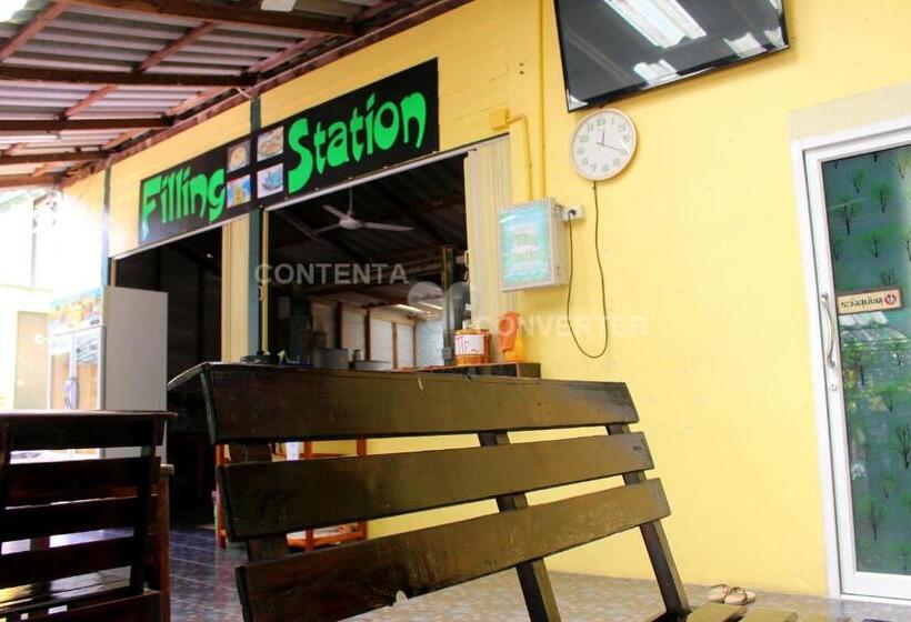 فندق Island Lodge