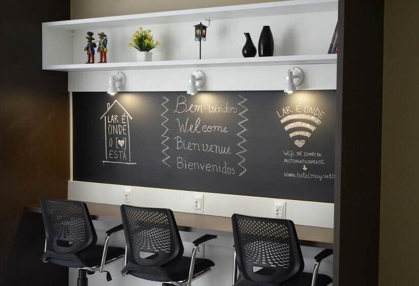 هتل Maysa Caruaru