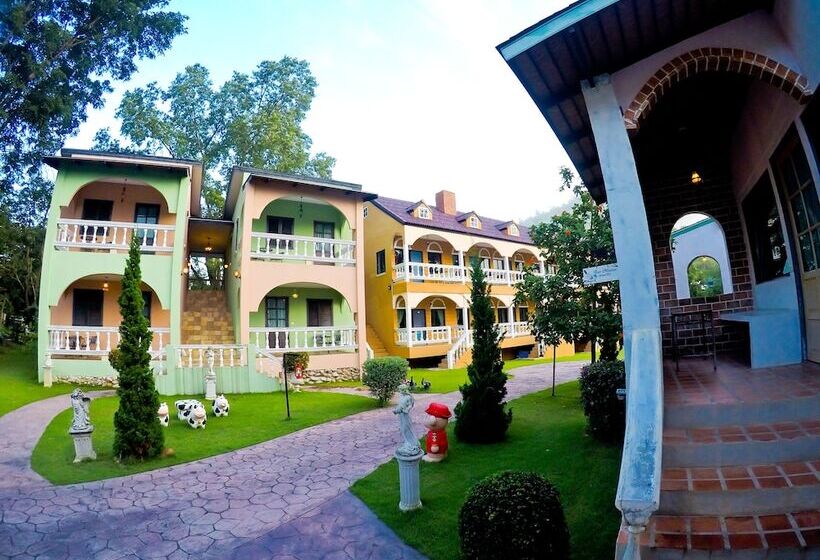 فندق Stamp Hills Resort & Restaurant