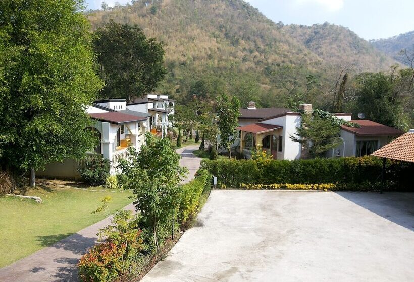 فندق Stamp Hills Resort & Restaurant