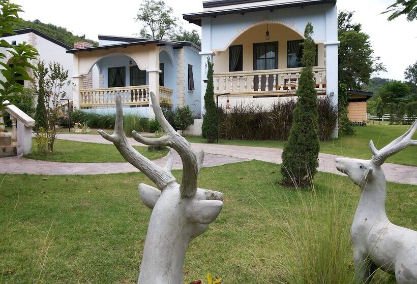 فندق Stamp Hills Resort & Restaurant