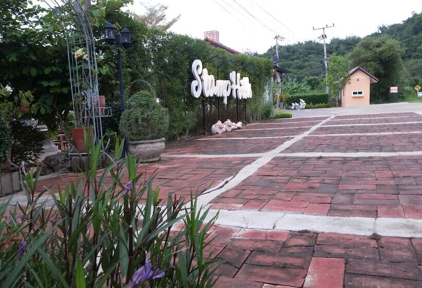 فندق Stamp Hills Resort & Restaurant