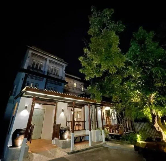 ホテル Thanicha Resort