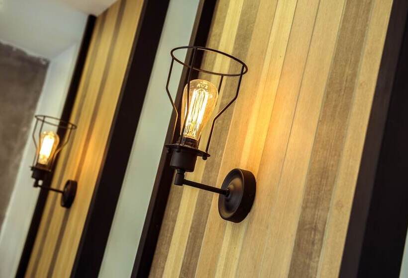 Отель The Circle