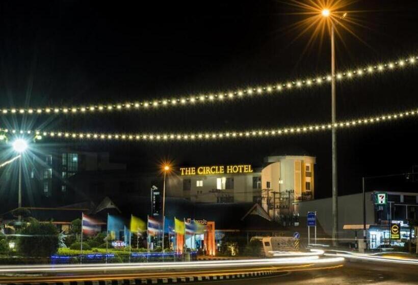 Отель The Circle