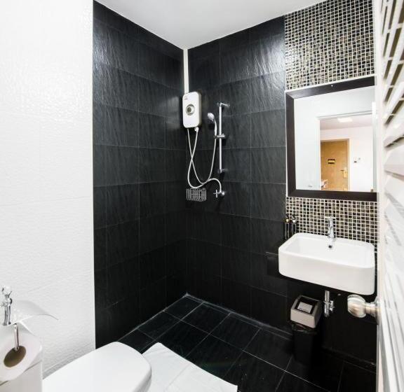 Отель The Circle