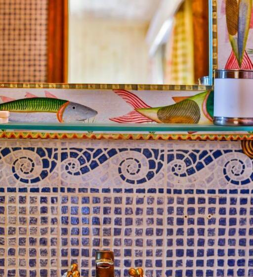 ホテル Tranquilla River Lodge   Adults Only