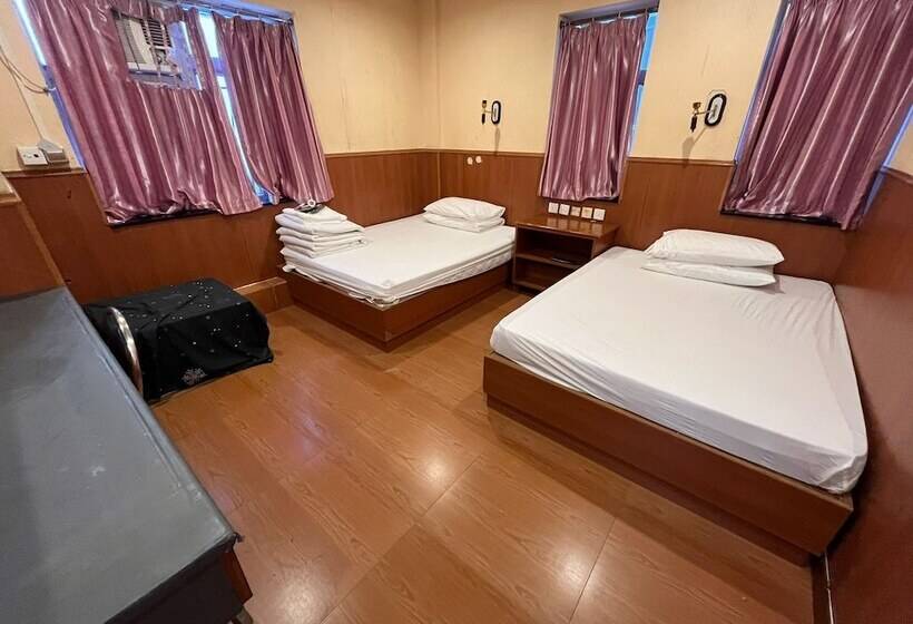 هتل Wee.classic Inn