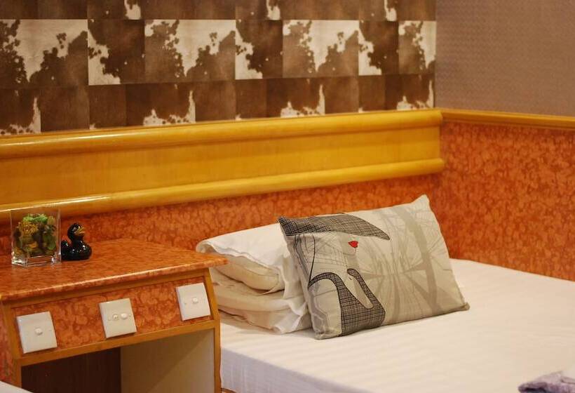 هتل Wee.classic Inn