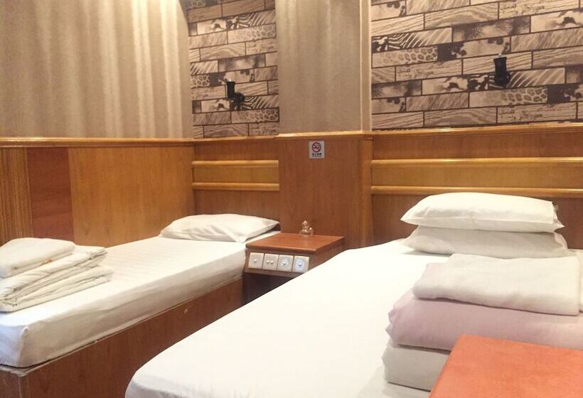 هتل Wee.classic Inn