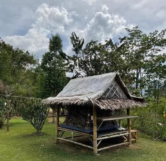 Khao Sok Hill Top Resort