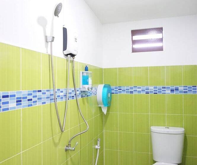 Madinah Hostel Ranong