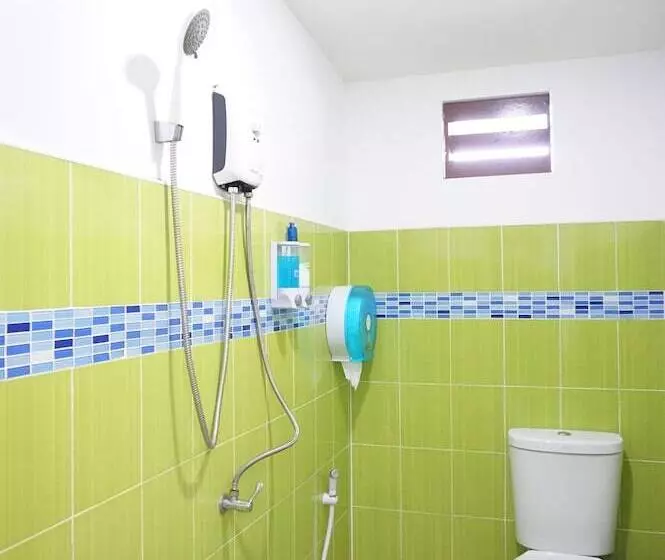 Madinah Hostel Ranong