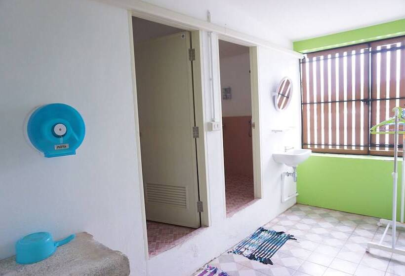 Madinah Hostel Ranong