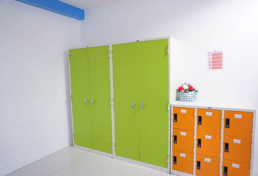 Madinah Hostel Ranong