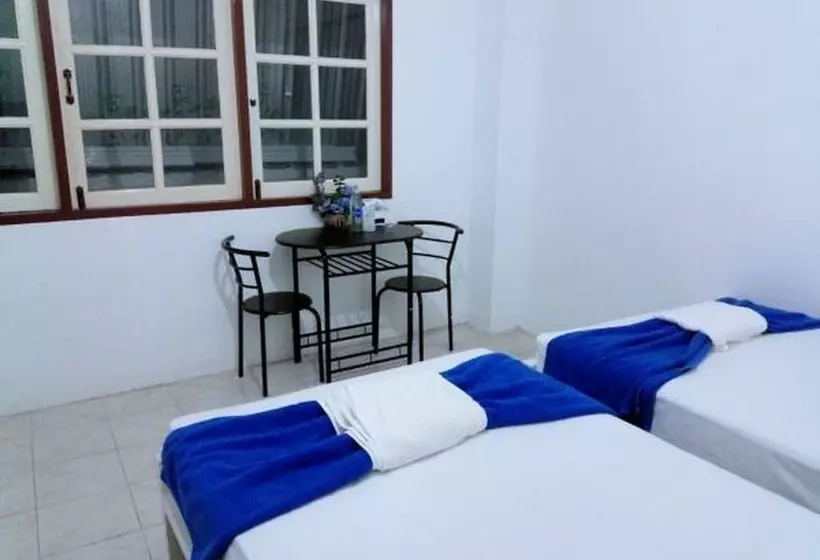 Madinah Hostel Ranong