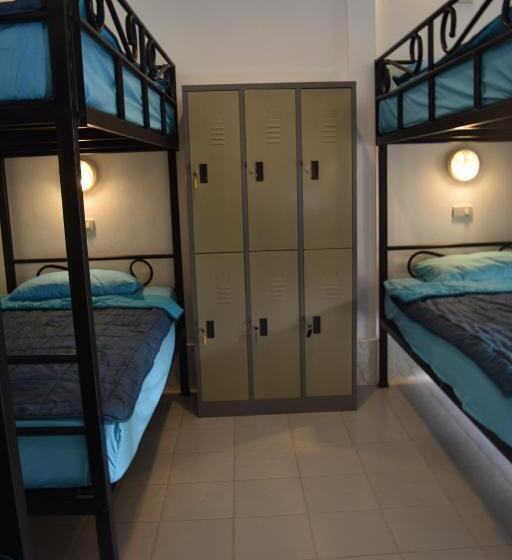 مُتل Mangoes Pattaya