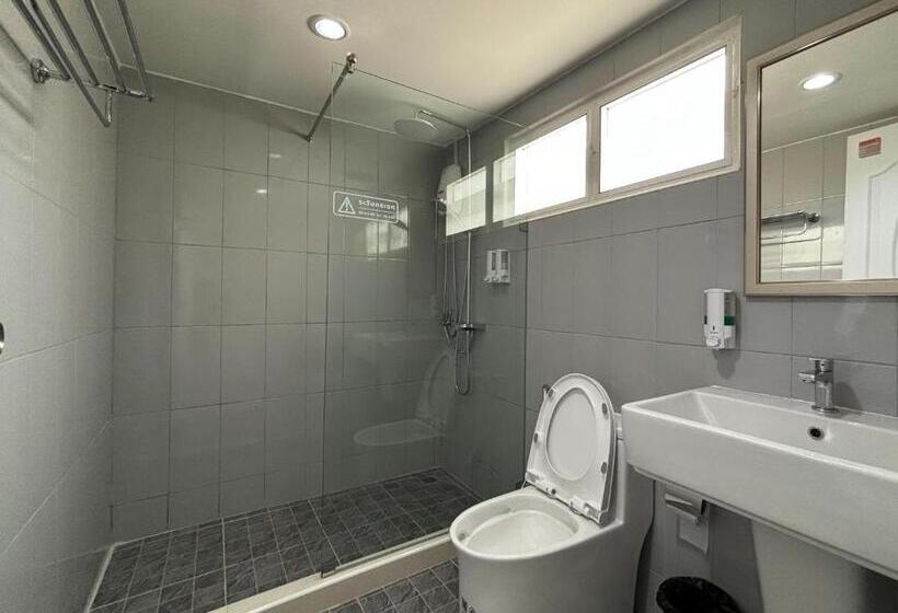 مُتل Mangoes Pattaya